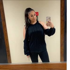 Meet your Posher, Mercedes